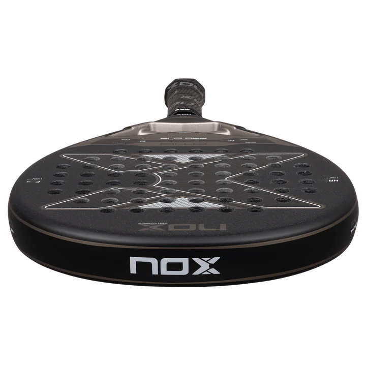 PALA NOX AT10 Pro Cup Hard 2026 by Agustin Tapia