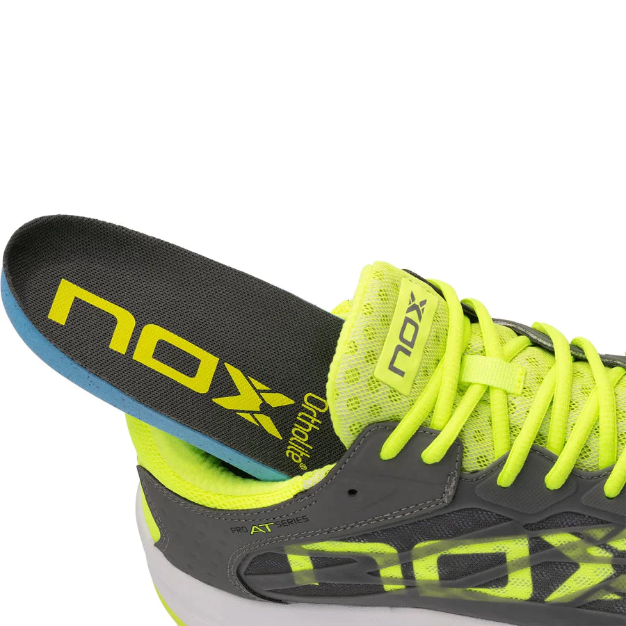 NOX Zapatillas  AT10 LUX Gris/Amarillo Flúor