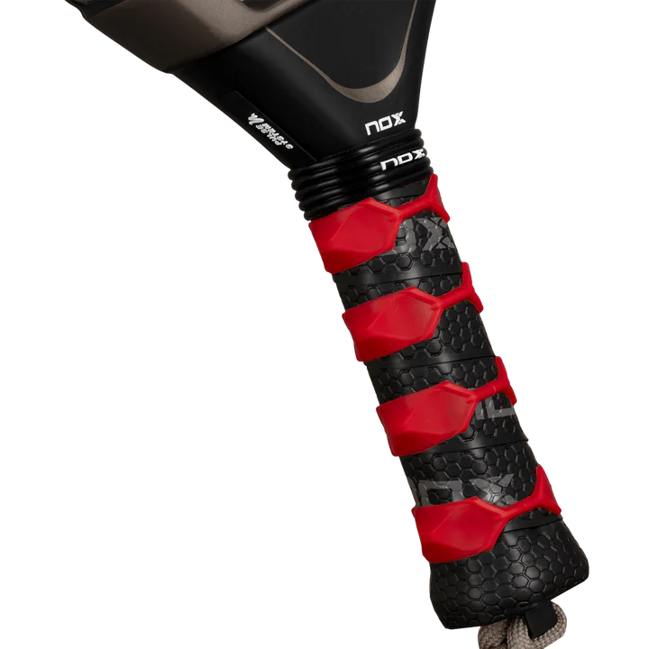 PALA NOX AT10 Pro Cup Hard 2026 by Agustin Tapia